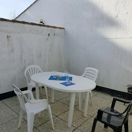 Charmante Maison Proche Avec Piscine Chauffee, Tennis Et Jardin - - Fr-1-224a-18 *