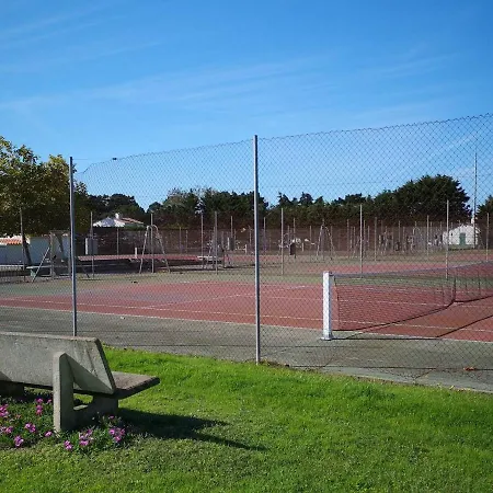 Vakantiehuis Charmante Maison Proche Avec Piscine Chauffee, Tennis Et Jardin - - Fr-1-224a-18